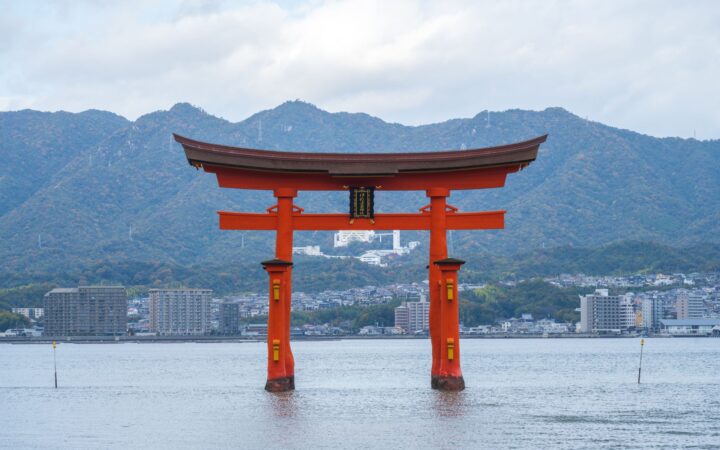 Floating torii gate of Itsukushima Shrine on Miyajima, Hiroshima, Japan