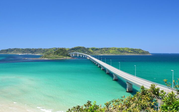 Tsunoshima Bridge crossing turquoise water in Yamaguchi, Japan